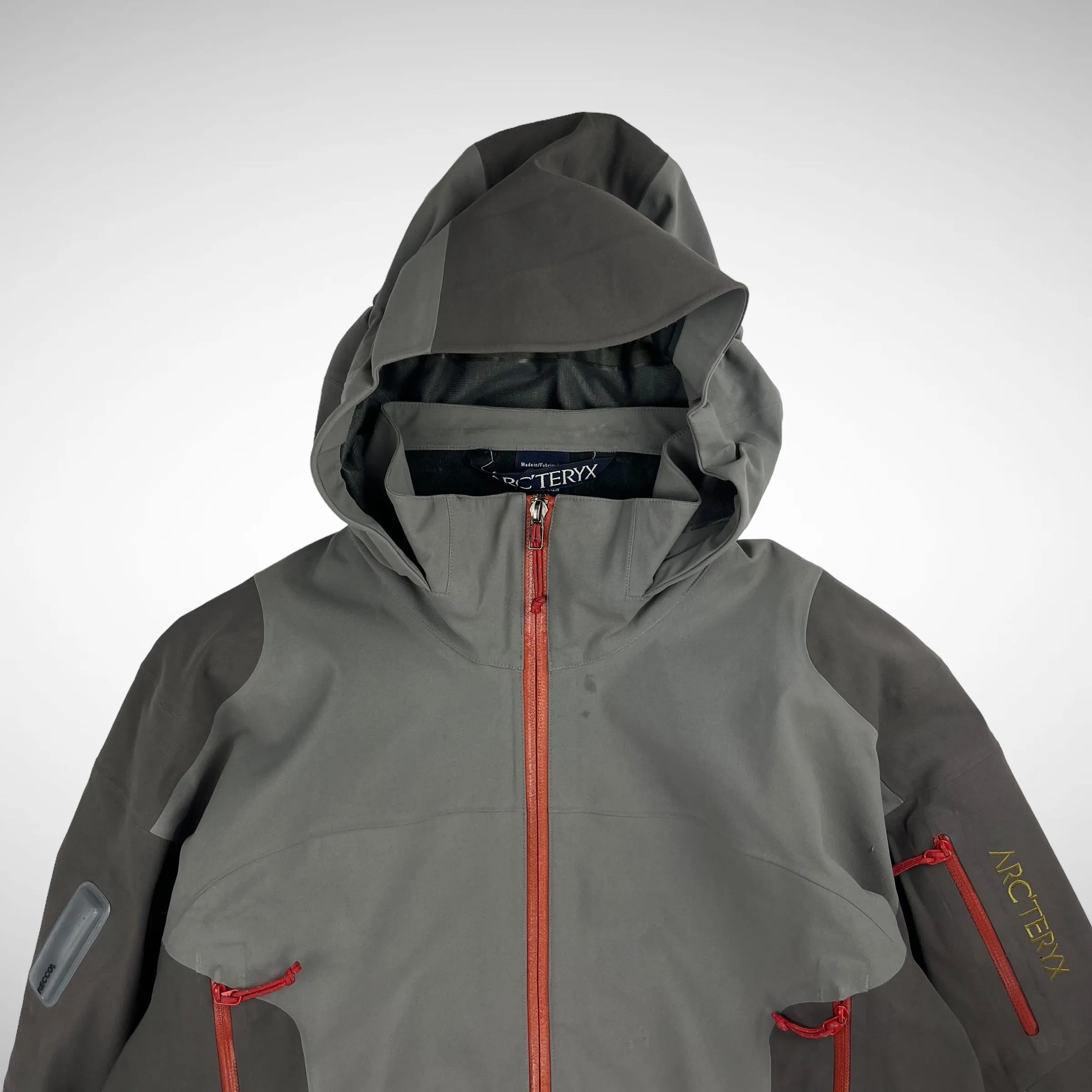 Arc’Teryx Stingray GTX ‘Gunmetal’ (2010)