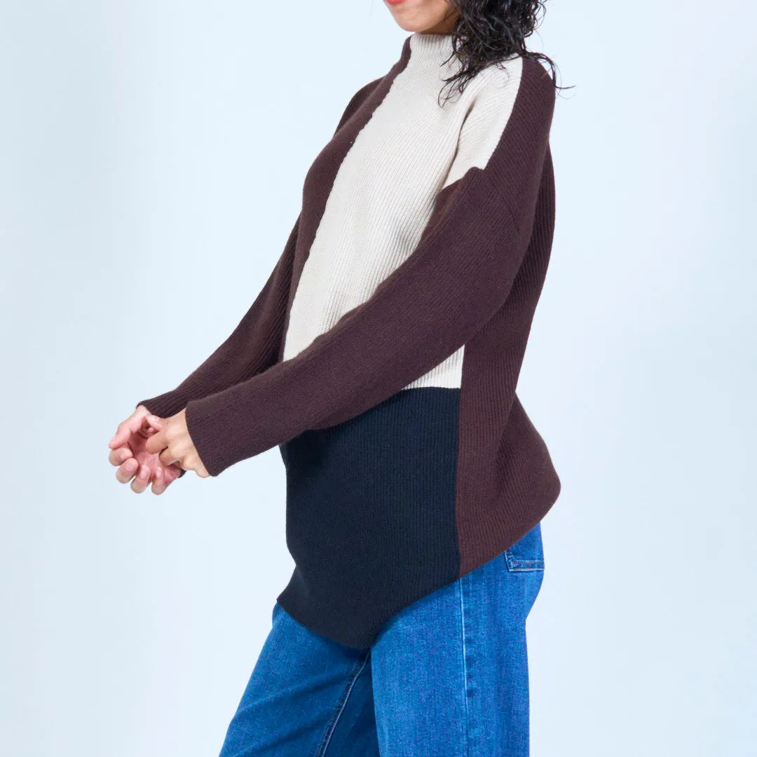 Color block knit sweater with relaxed fit wholesale