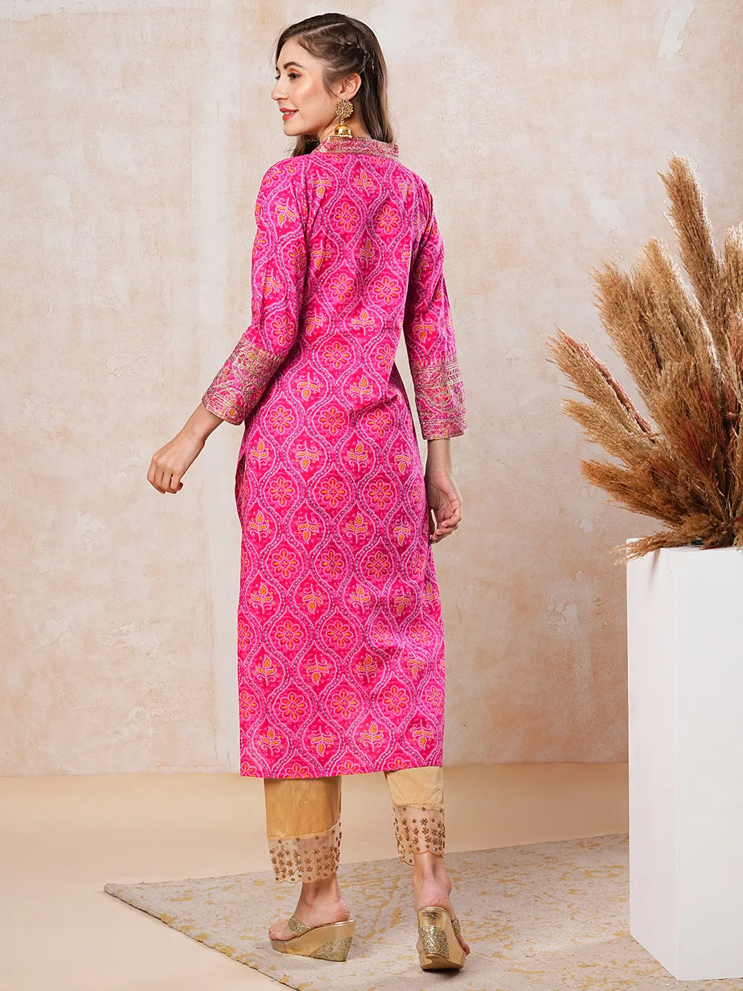 Ethnic Bandhani Style Printed Zari & Sequins Embroidered Kurta - Pink