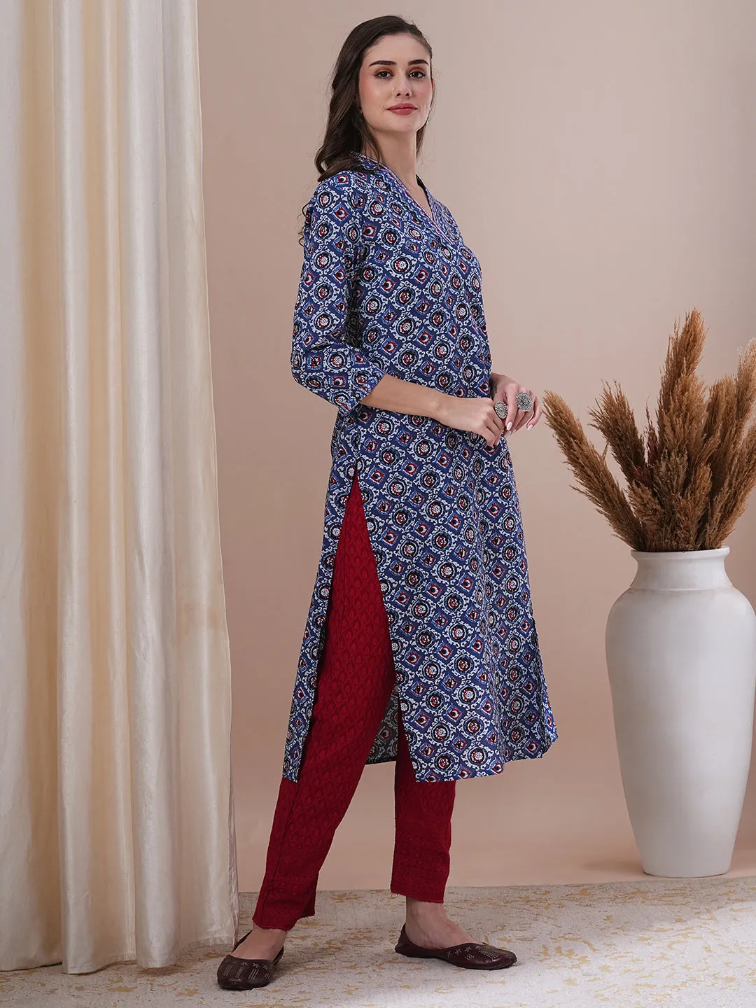 Ethnic Floral Printed & Sequin Embroidered Straight Fit Kurta - Blue