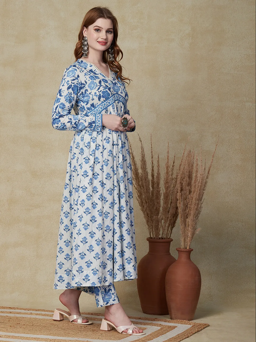 Ethnic Floral Printed Anarkali Flared Kurta with Pant - White & Blue