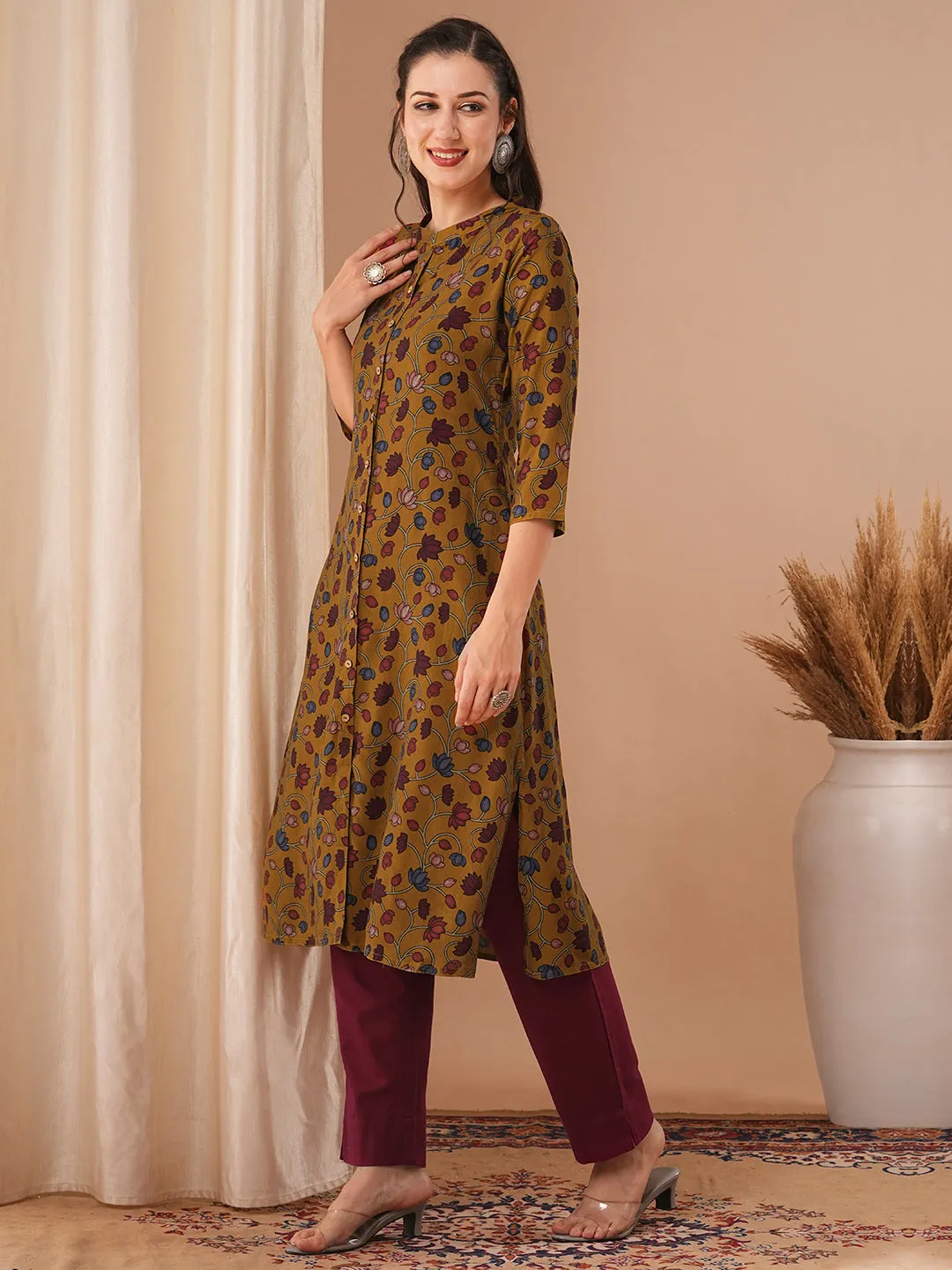 Ethnic Floral Printed Straight Fit Kurta - Mustard