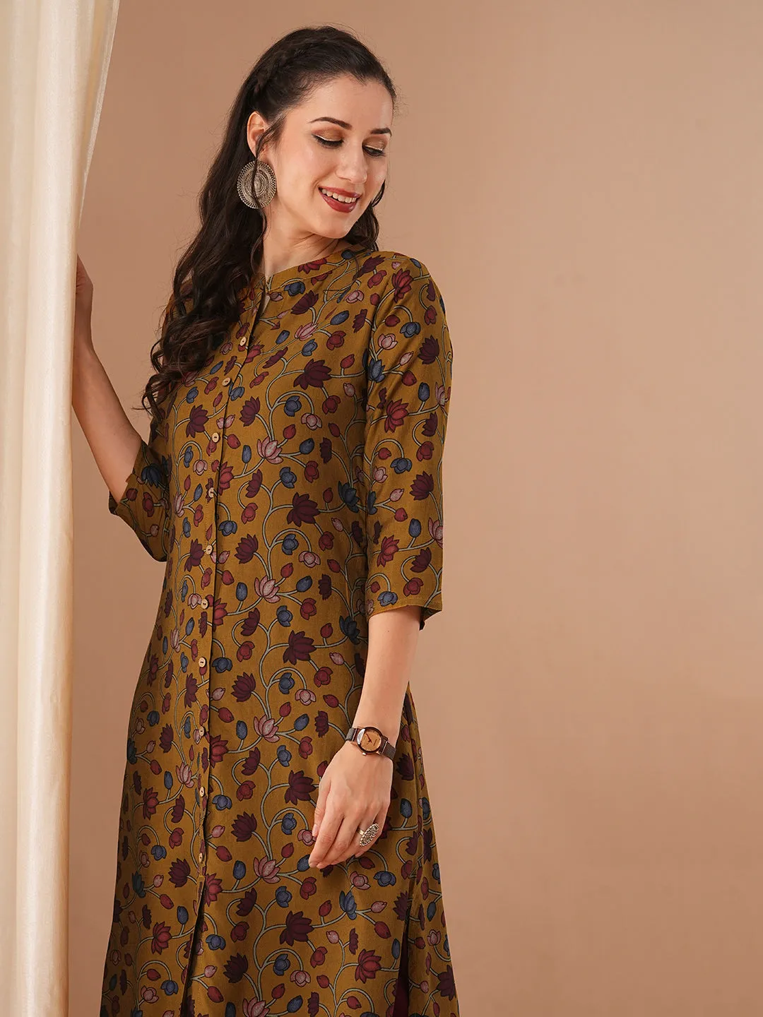 Ethnic Floral Printed Straight Fit Kurta - Mustard