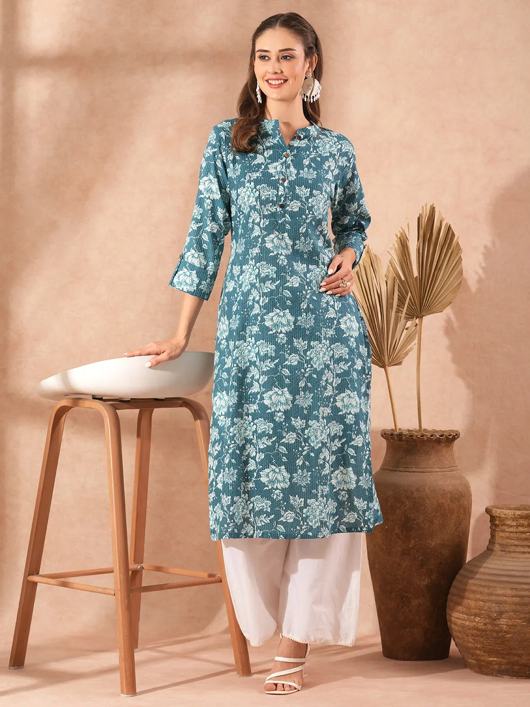 Ethnic Floral Printed Straight Fit Kurta - Teal Blue