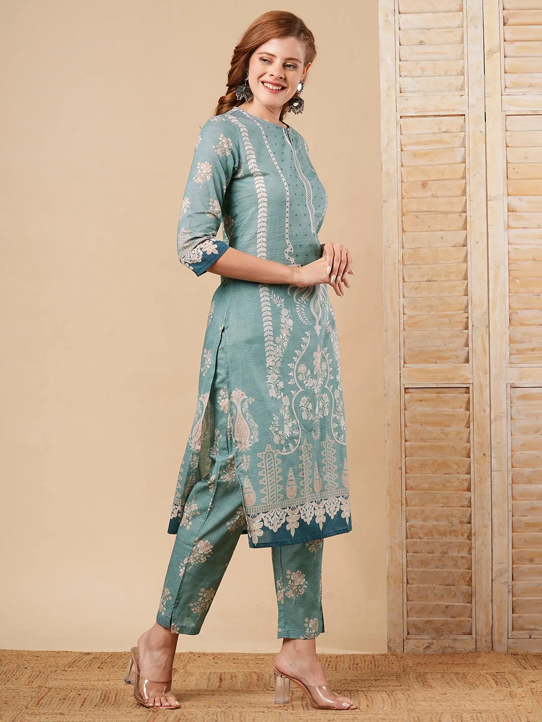 Ethnic Floral Printed Straight Kurta with Pant - Blue