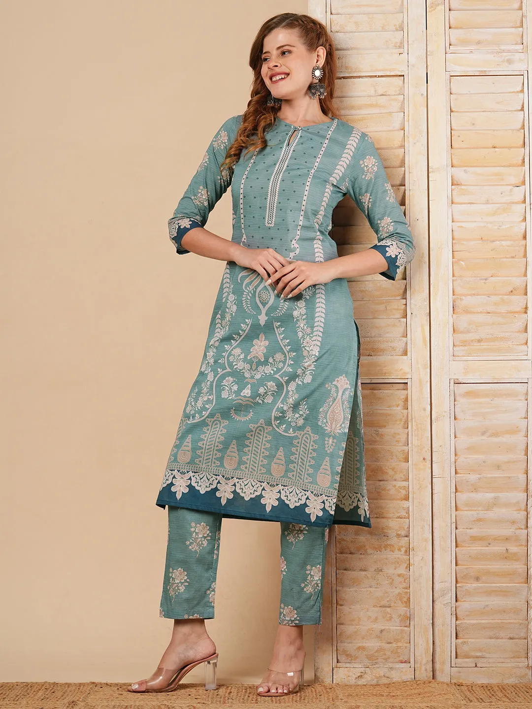 Ethnic Floral Printed Straight Kurta with Pant - Blue