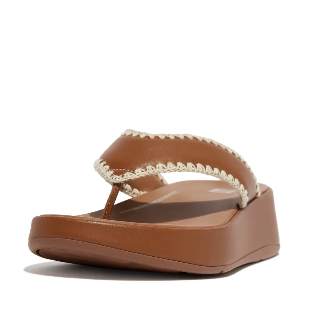 FitFlop F-mode Crochet-Stitch Leather Flatform Toe-Thongs Tan