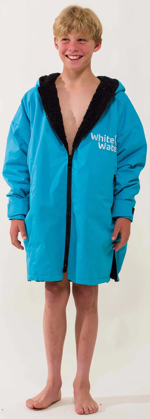 White Water KIDS Pro Changing Robe Blue Outer-Shell, Black Lining